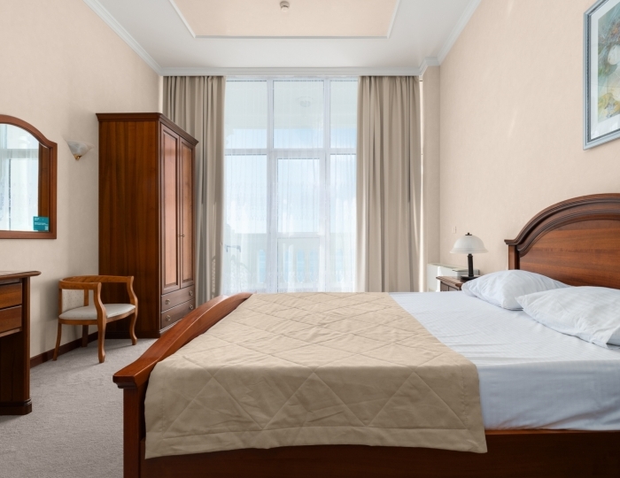 Апартаменты 2-местный 3-комнатный корпус  3 - Санаторий «Зеленый Гай» РЖД-Здоровье