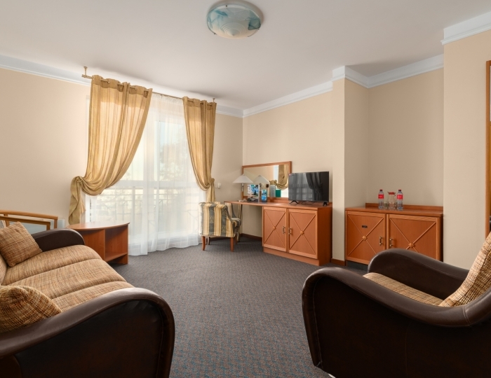 Полулюкс 2-местный 2-комнатный  DBL корпус 1,2 - Санаторий «Зеленый Гай» РЖД-Здоровье